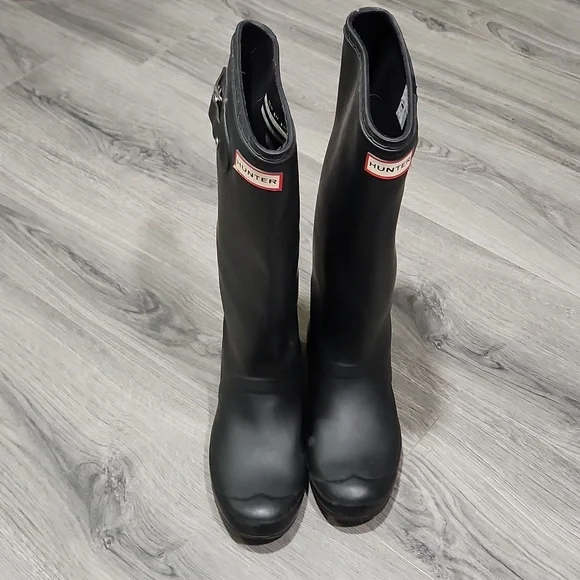 Matte Black Original Hunter Tall Knee High Rubber Rain Boots - Picture 3 of 10